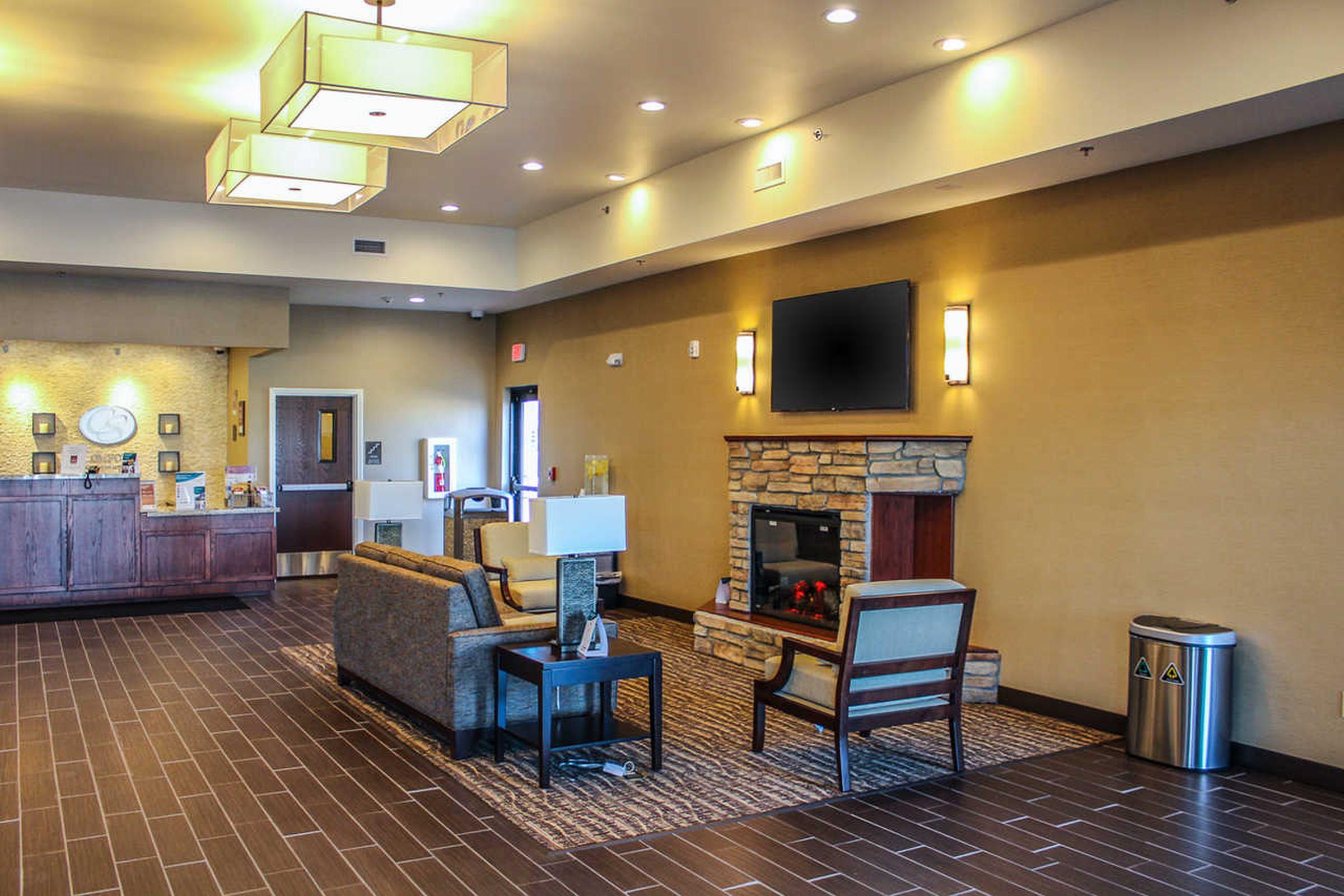 Comfort Suites University Brookings Luaran gambar