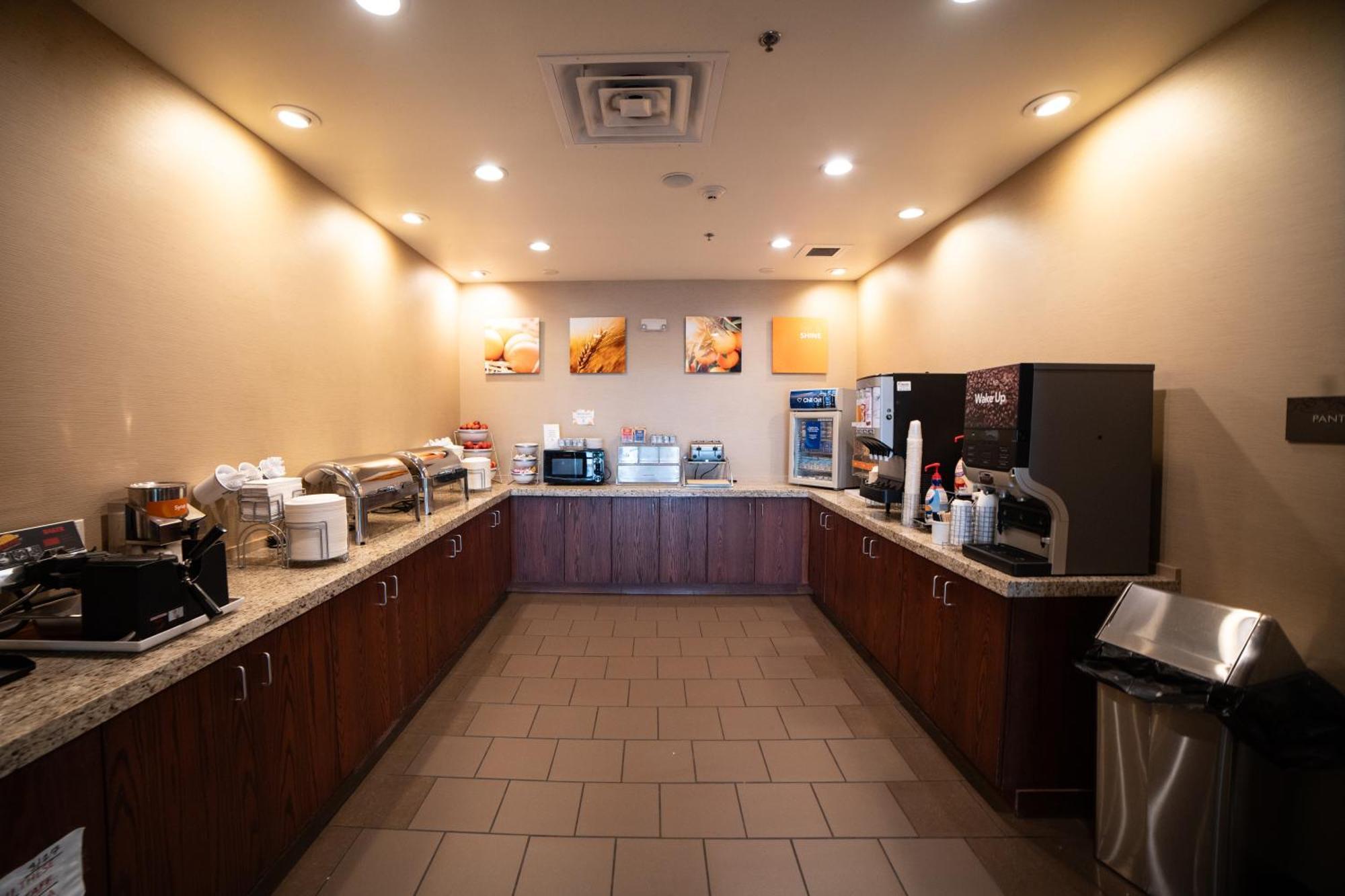 Comfort Suites University Brookings Luaran gambar