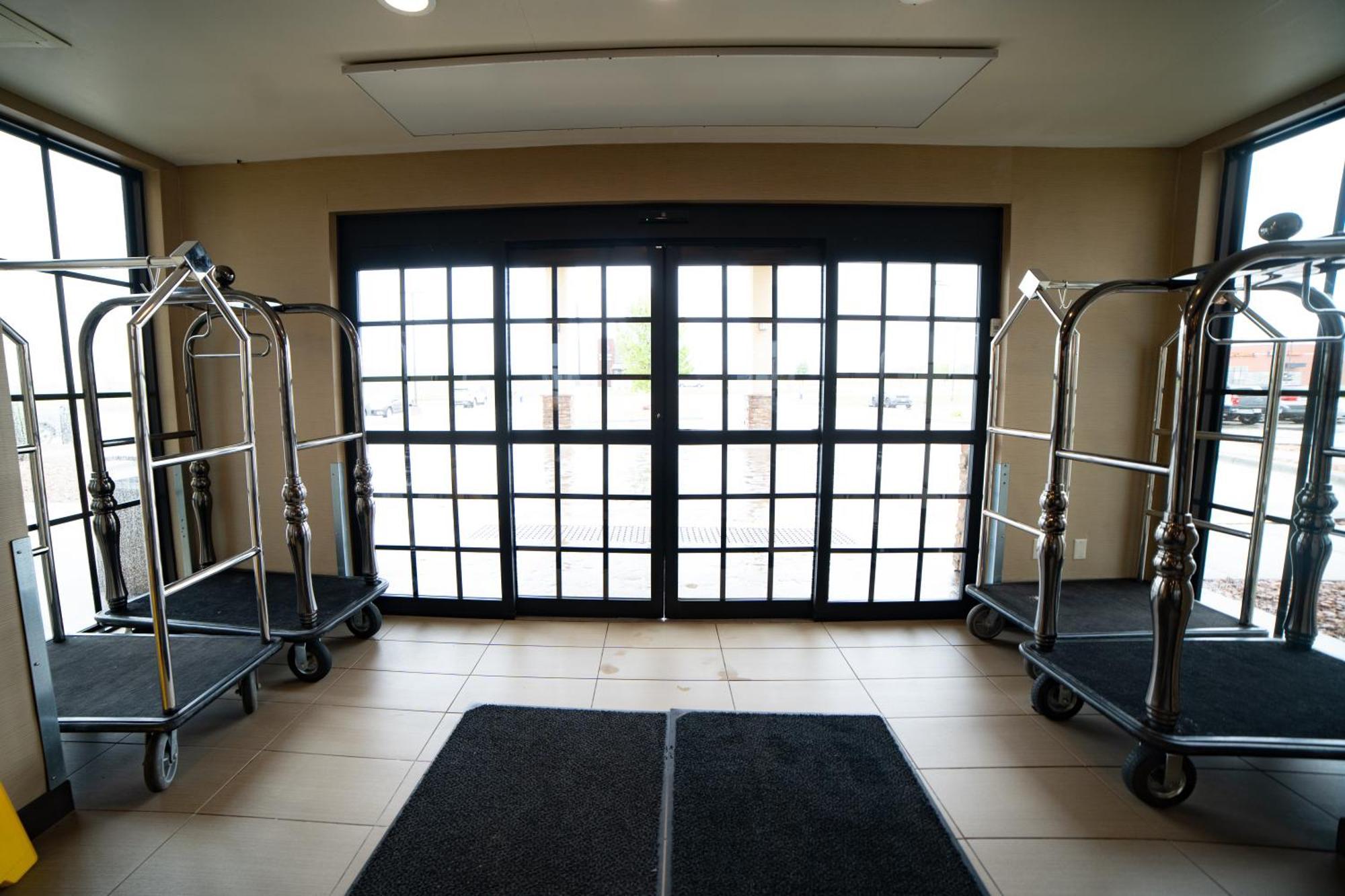 Comfort Suites University Brookings Luaran gambar
