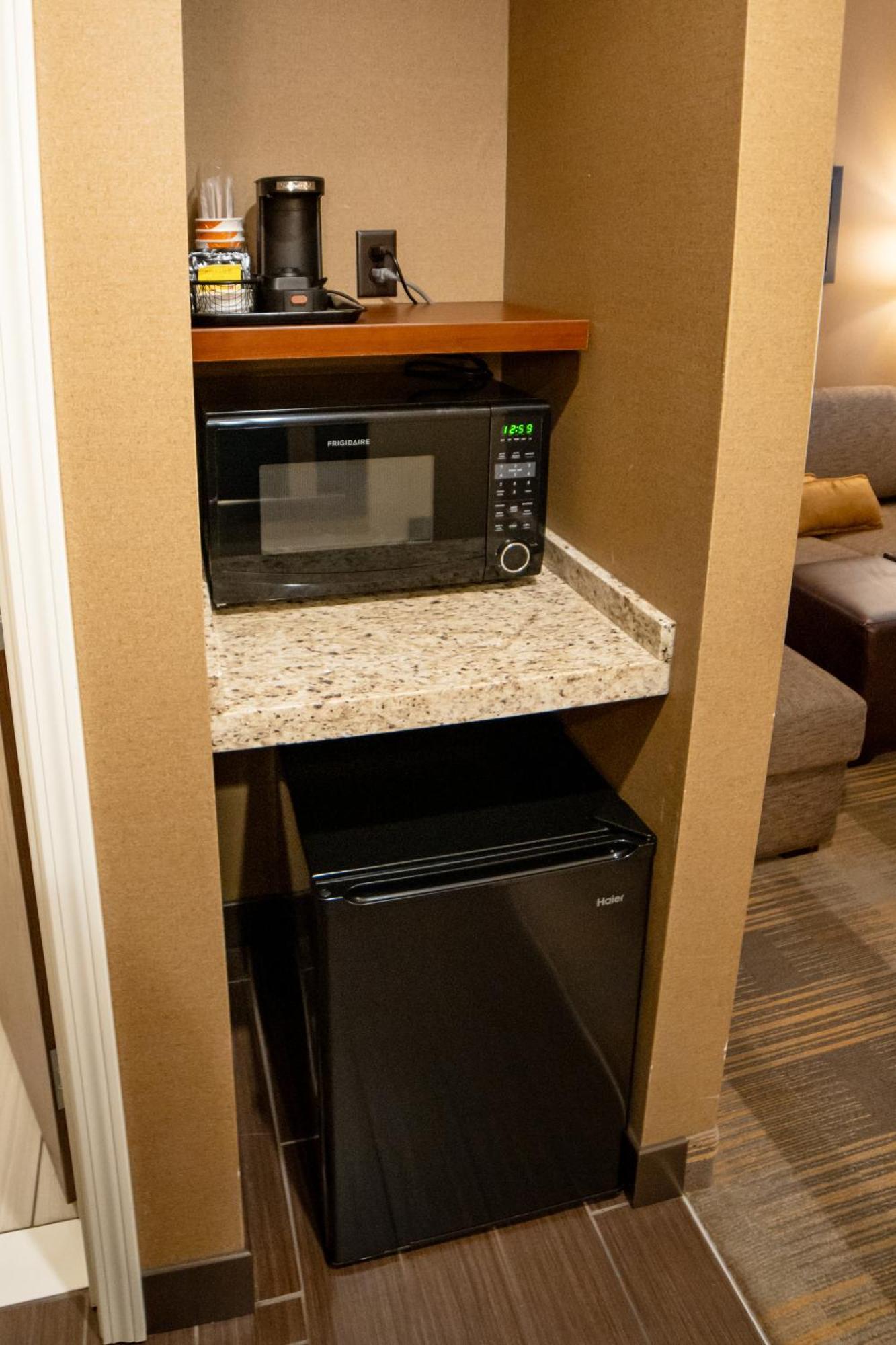 Comfort Suites University Brookings Luaran gambar